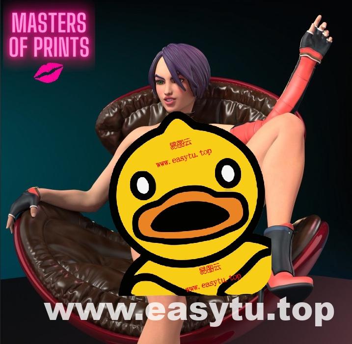 坐在椅子上的女生